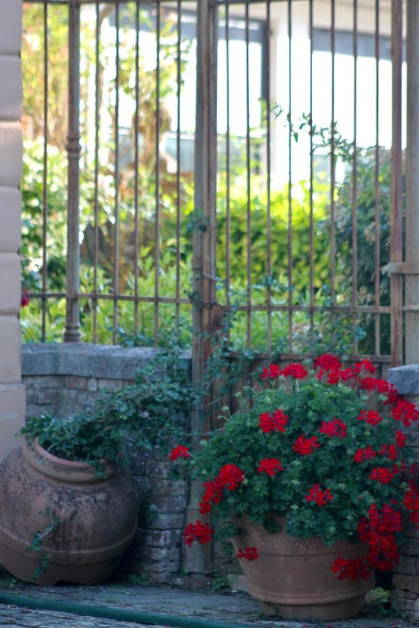 Villa Sant'Andrea Bed & Breakfast 2*