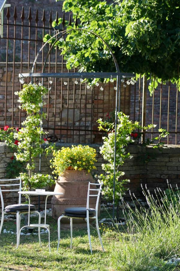 Bed & Breakfast Villa Sant'Andrea 2*